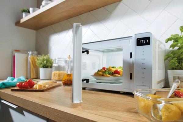 Kuchenka mikrofalowa Gorenje MO20A3X